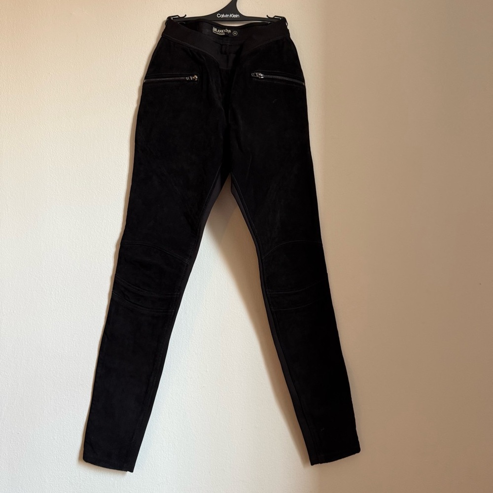 BLANKNYC Suede Pants Leggings with Zipper Pockets Moto Black Thick fabric Size 2